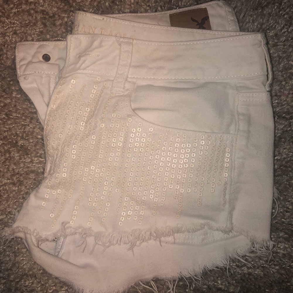American Eagle Jean shorts with cream sequence